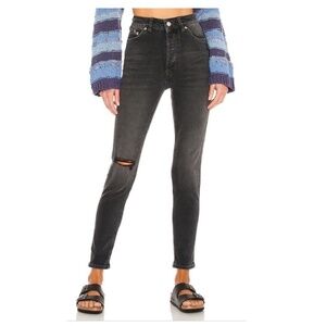 Free People We The Free Zuri Mom dusty road Jeans NWT